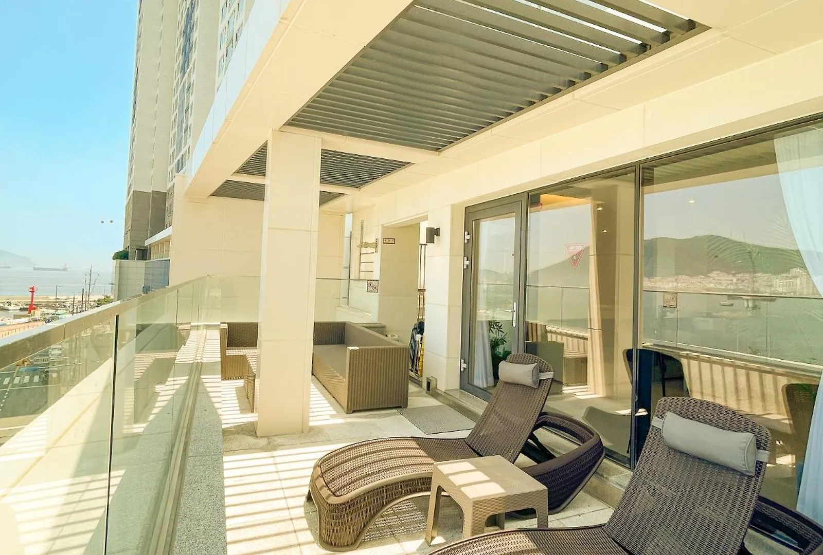 Eternal Blue Poolvilla Busan Holiday home