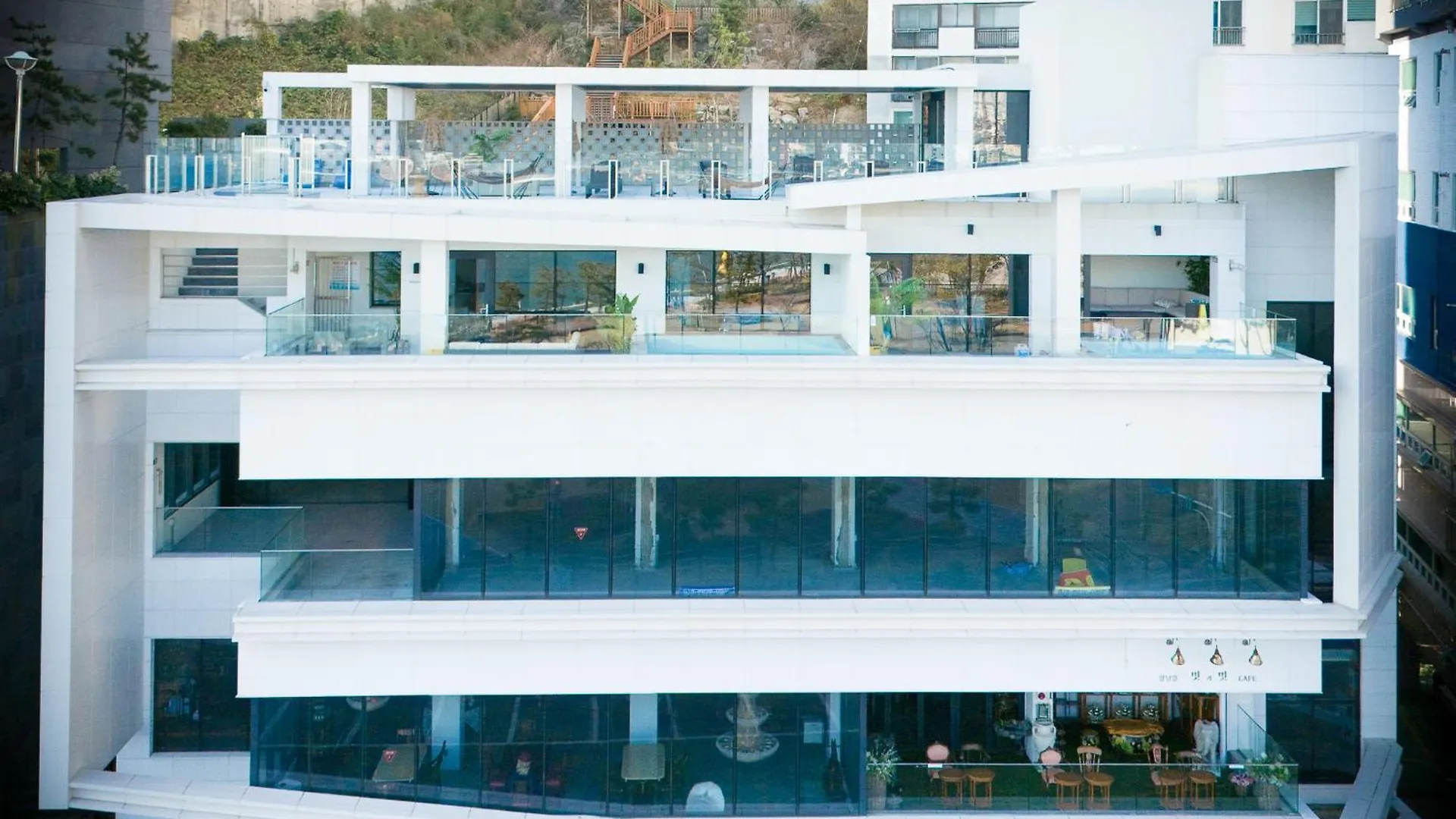 Eternal Blue Poolvilla Busan