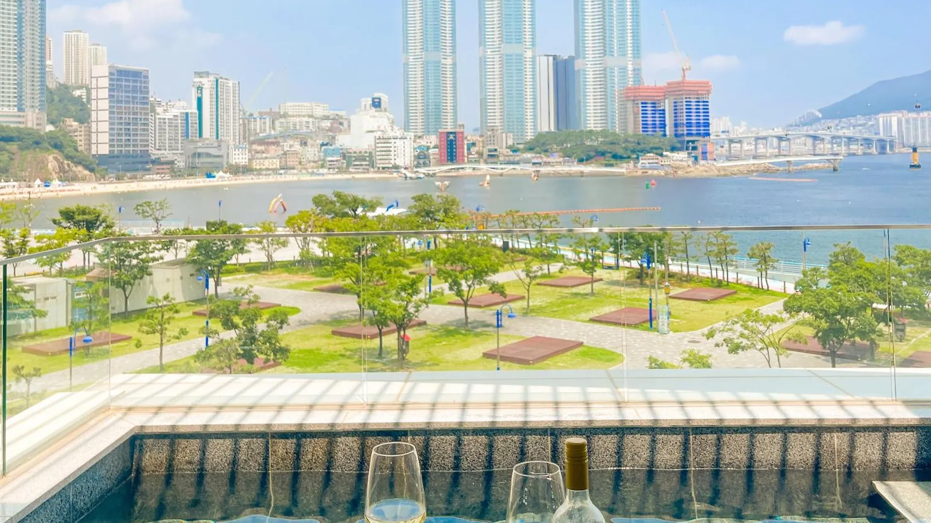 Eternal Blue Poolvilla Busan